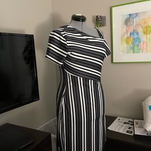 Moyabo black white gray striped asymmetrical neckline wiggle dress size XL 14/16